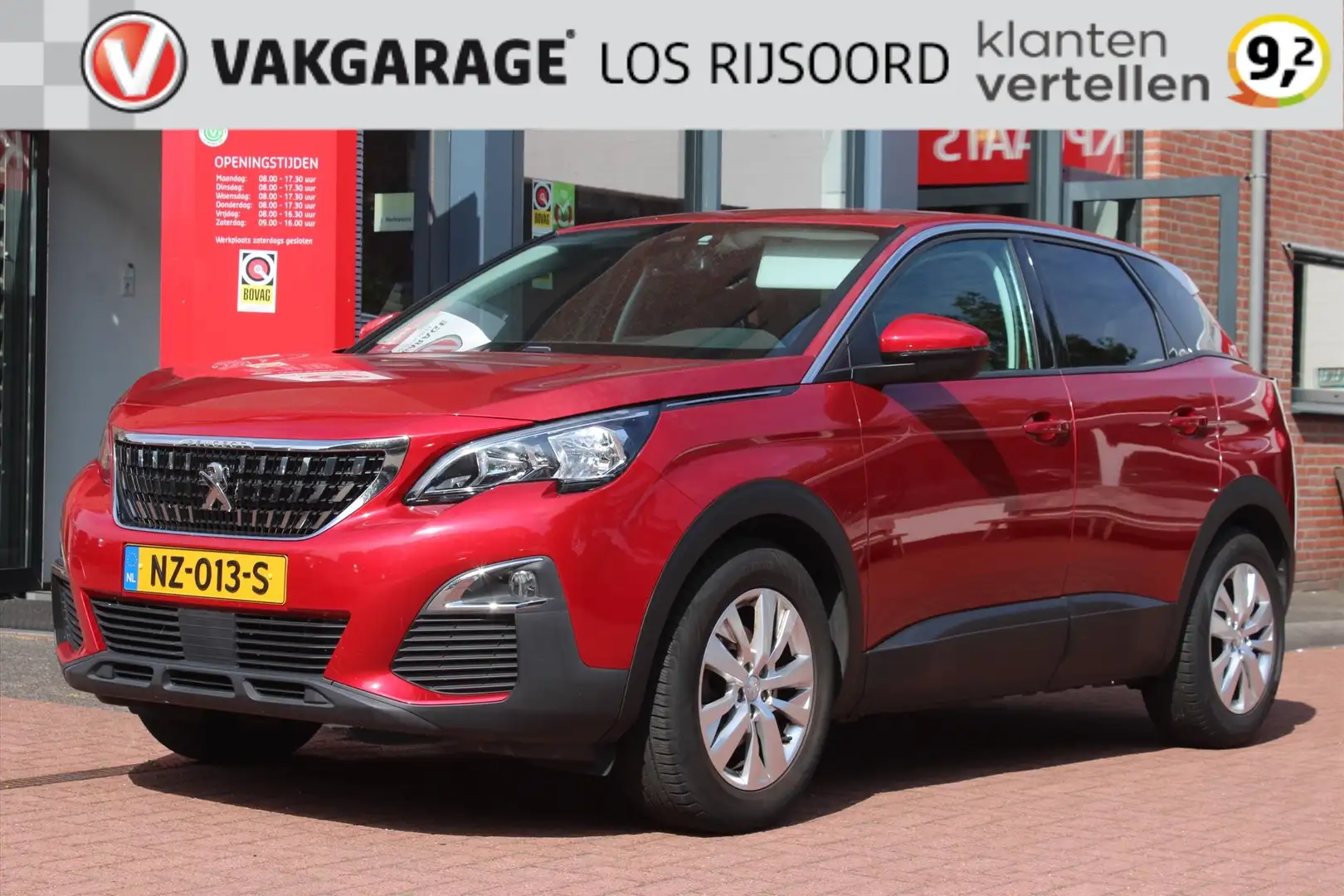 Peugeot 3008 1.2 Puretech *Active* | Trekhaak | Carplay | Cruis Rouge - 1