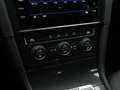 Volkswagen e-Golf E-DITION 136 pk | Warmtepomp | Navigatie | Achteru Grijs - thumbnail 25