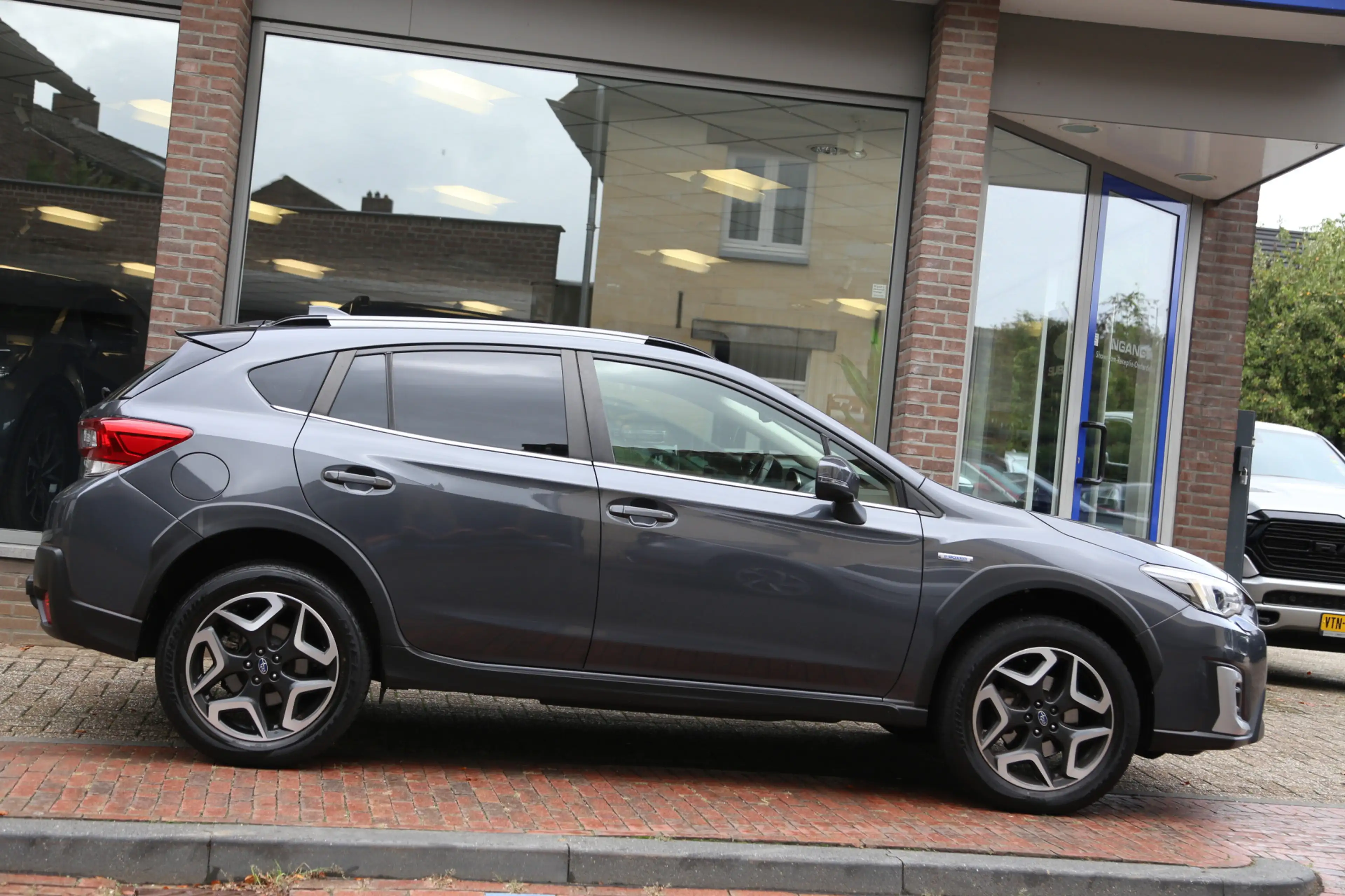 Subaru XV 2.0i e-BOXER 4WD Luxury Navi Camera ACC Trekhaak — photo 2
