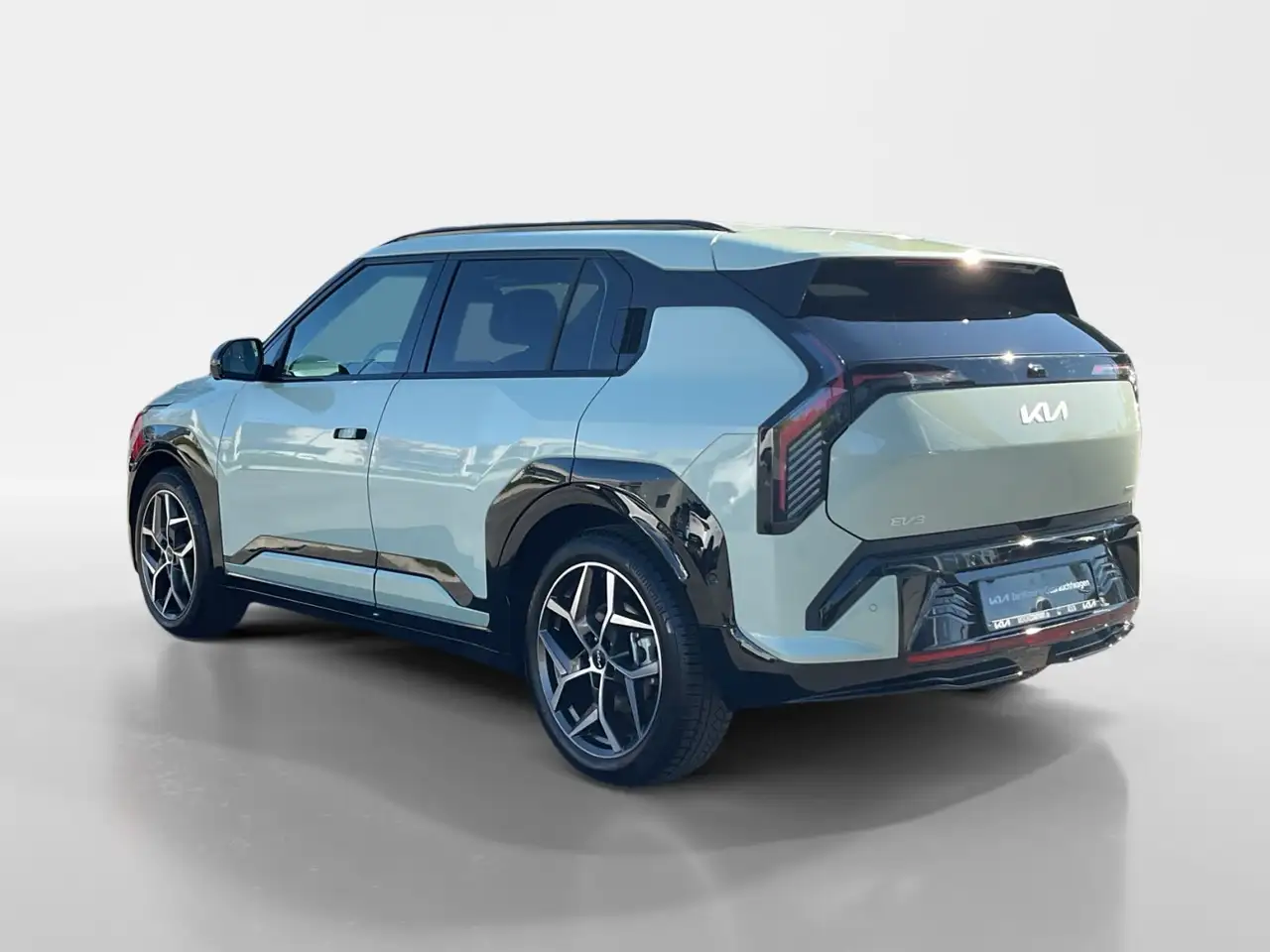 Kia EV3 814kWh GT-line AUT+Kamera+W-Pumpe+360+ACC+LM 4