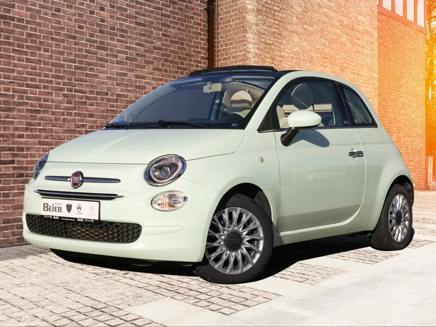 Fiat 500C 1.2 8V Lounge S&S Freispr./ Temp./ Multif. Lenkrad Grün - 2