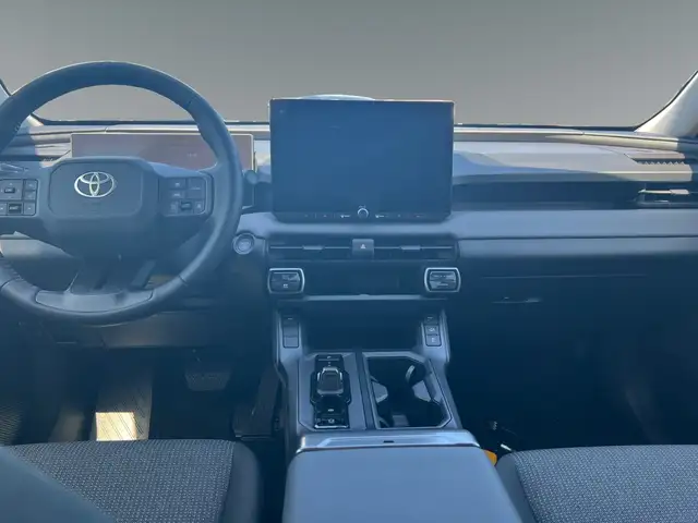 Toyota Rav4 view 10