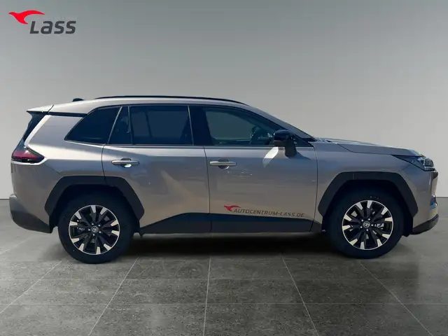 Toyota Rav4 view 7