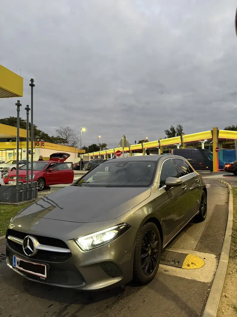 Mercedes-Benz A 180 d 7G-DCT - 2