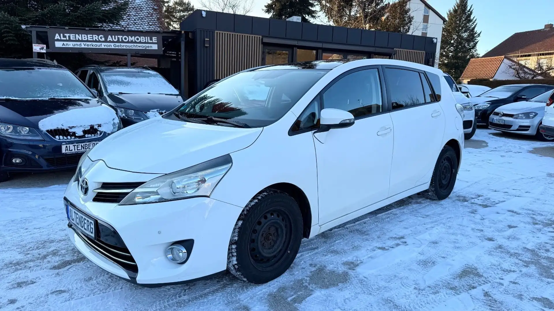 Toyota Verso Life,Navi,7 Sitze,AHK,1 Hand Weiß - 1