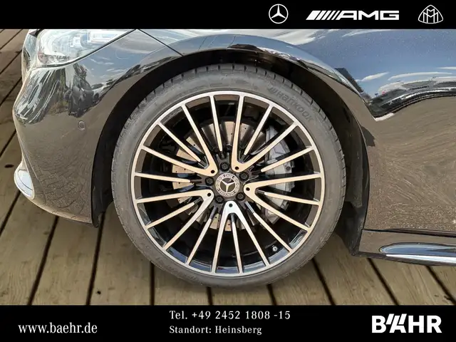 Mercedes-Benz S-Class view 6