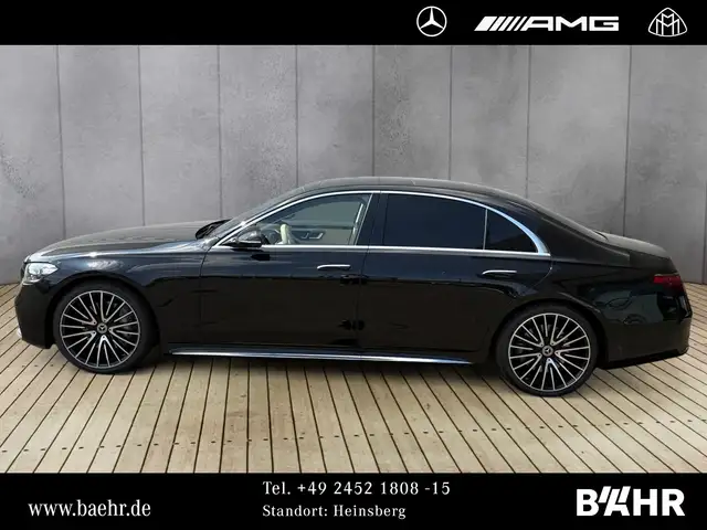 Mercedes-Benz S-Class view 2
