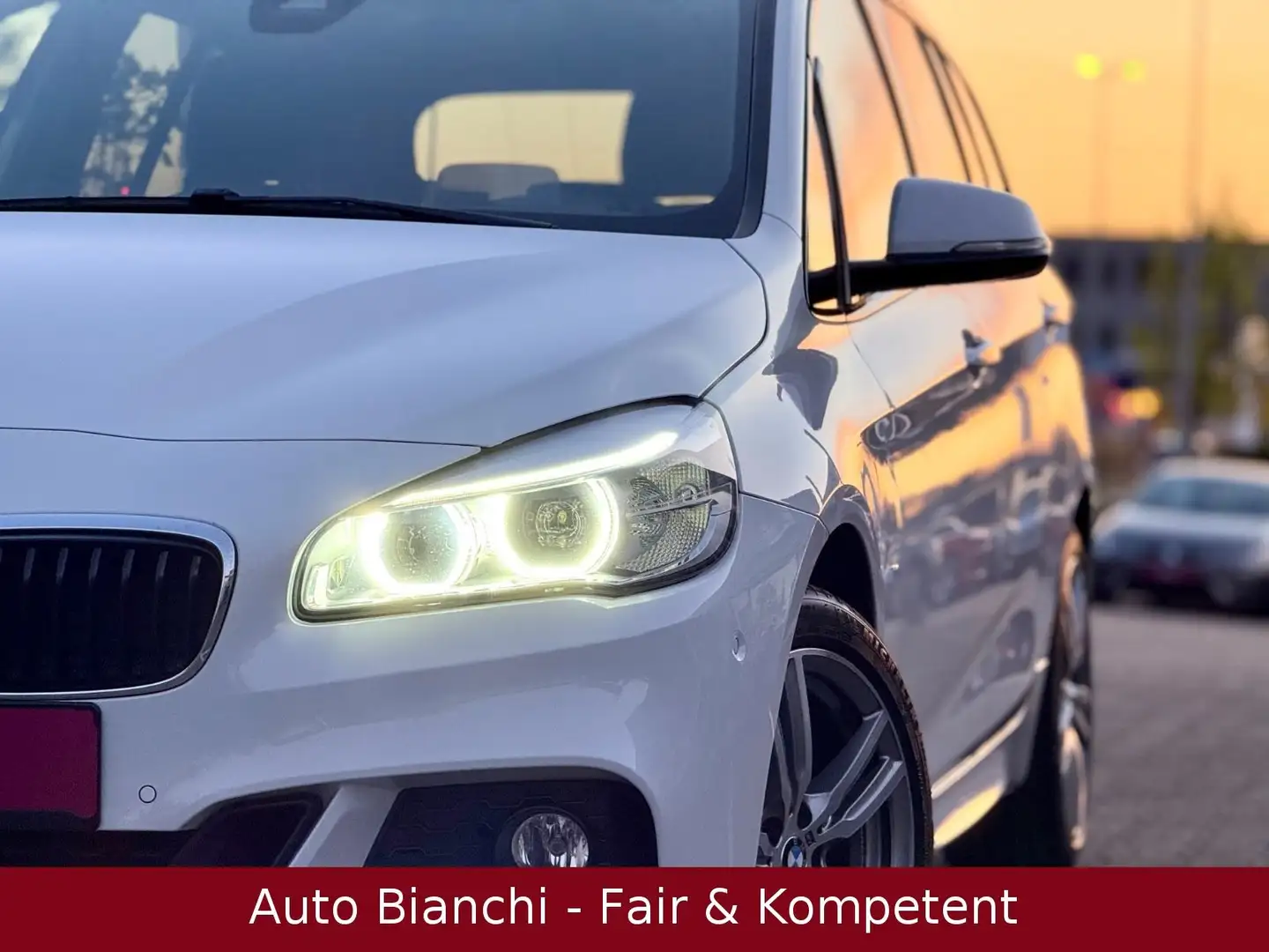 BMW 220 i Gran Tourer M Sport Automatik *HeadUp*LED Blanc - 1