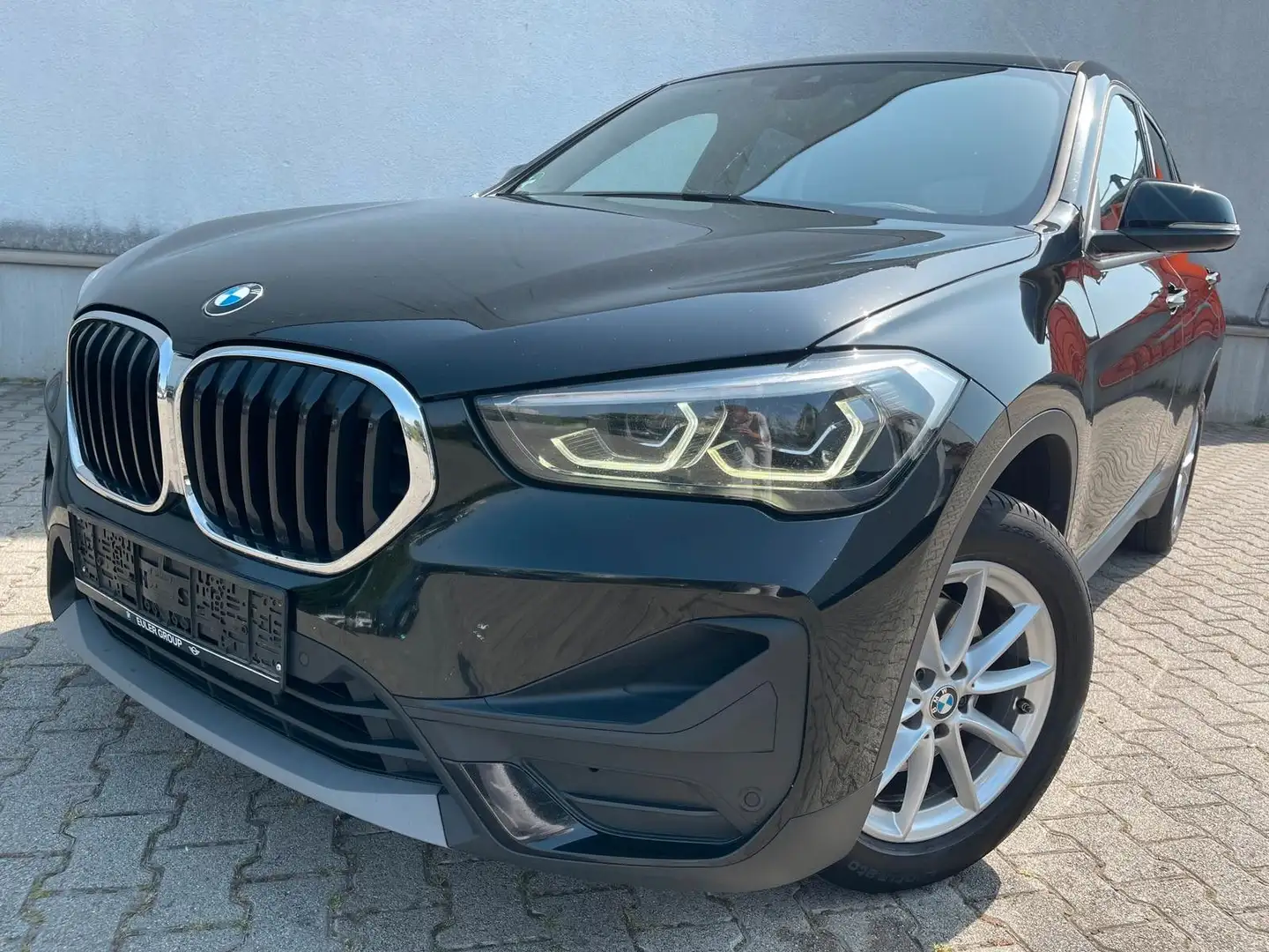 BMW X1 18d sDrive 18d Advantage|1.HD|LED|HEADUP| Noir - 1