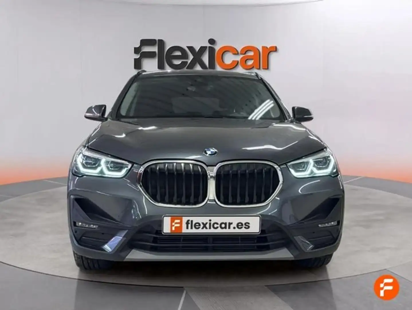 BMW X1 sDrive 18dA Gris - 2
