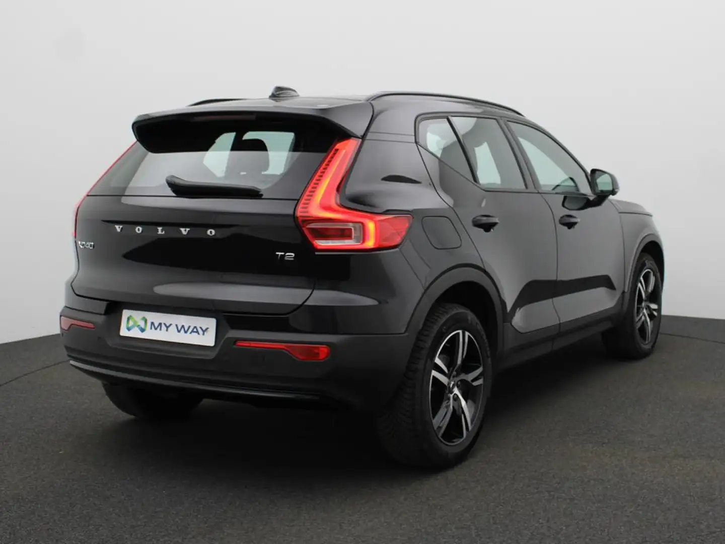 Volvo XC40 1.5 T2 Plus Limited Edition Geartronic Zwart - 2