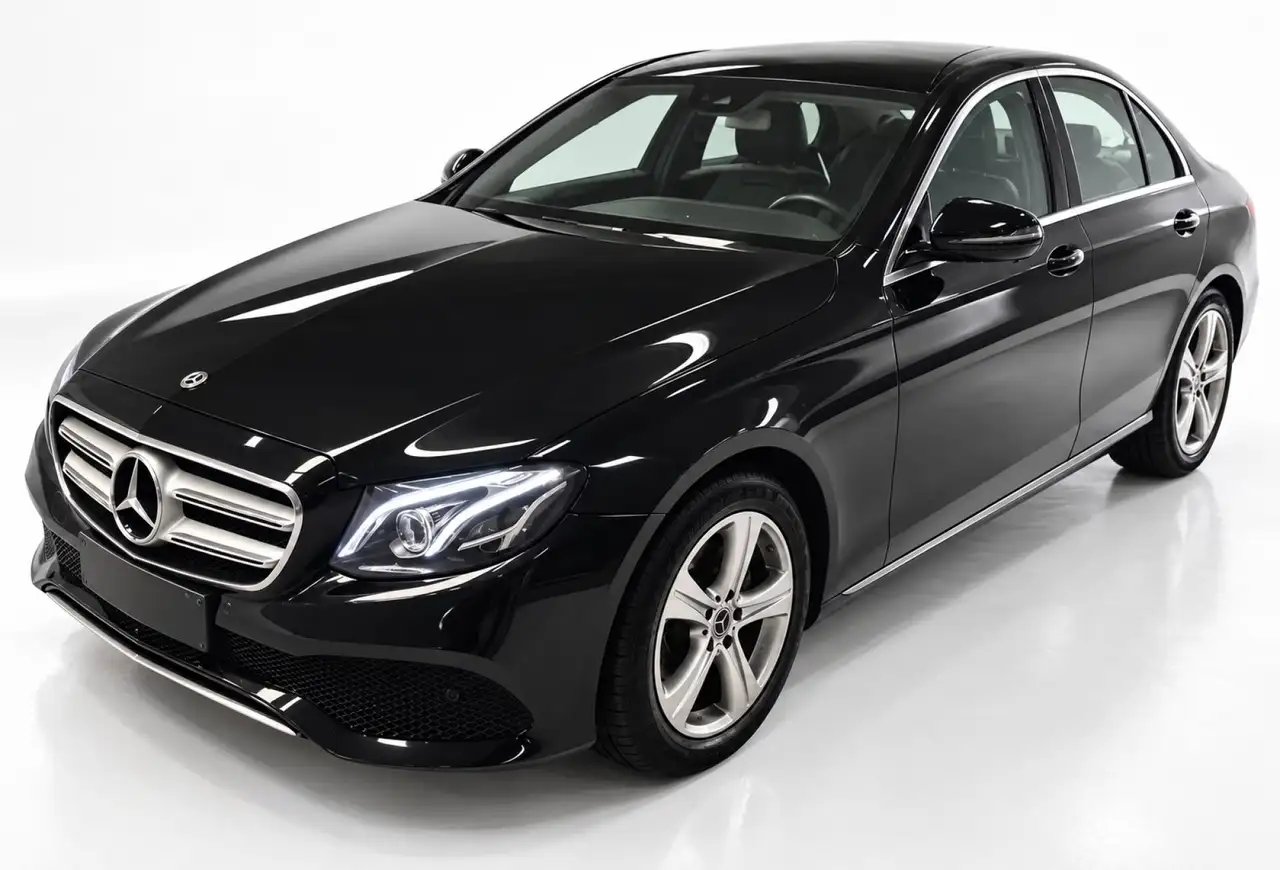 Mercedes-Benz E 200