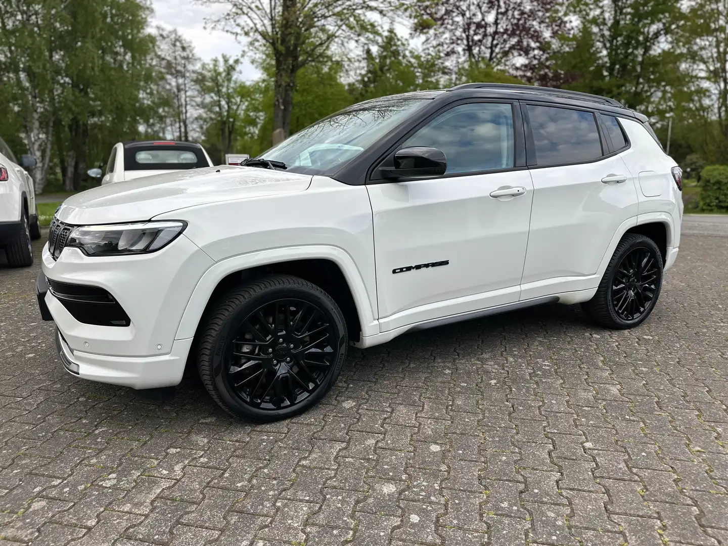 Jeep Compass 1.3 T4 4xe Plug-In-Hybrid S Blanc - 1