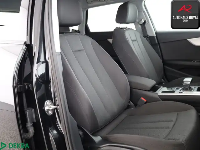 Audi A4 view 11