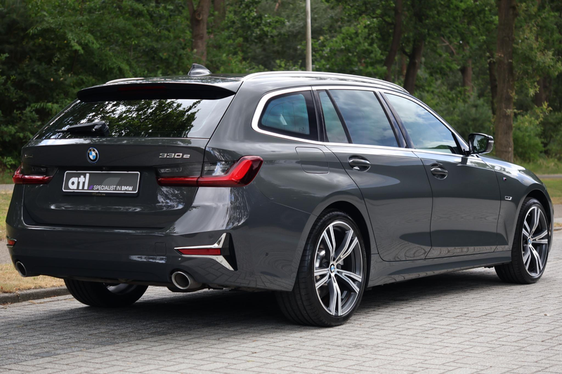 BMW 330 3-serie Touring 330e xDrive High Executive Luxury — photo 7