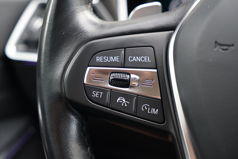 BMW 330 3-serie Touring 330e xDrive High Executive Luxury — photo 23