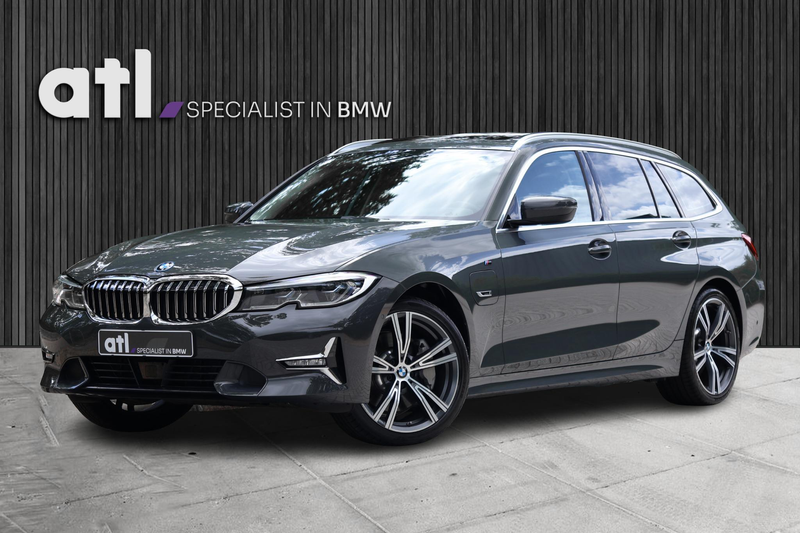 BMW 330 3-serie Touring 330e xDrive High Executive Luxury