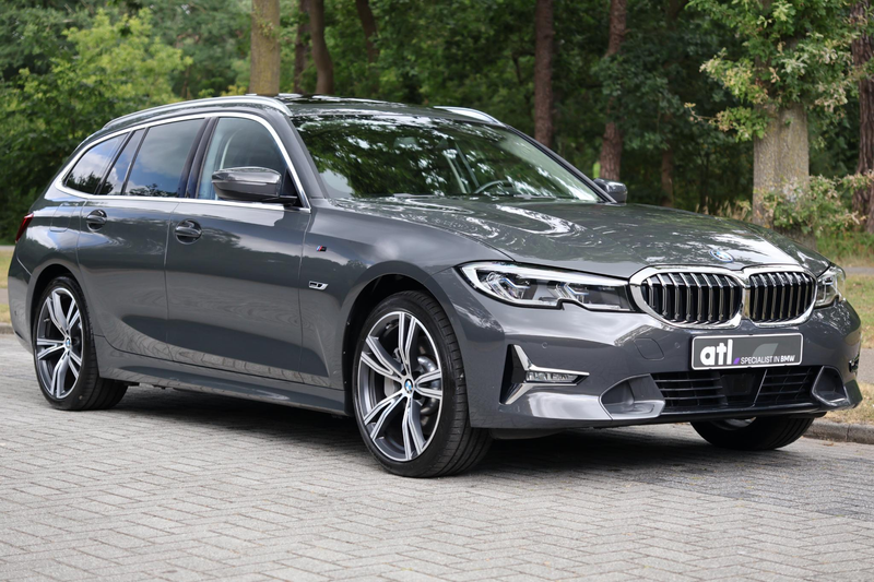 BMW 330 3-serie Touring 330e xDrive High Executive Luxury — photo 9