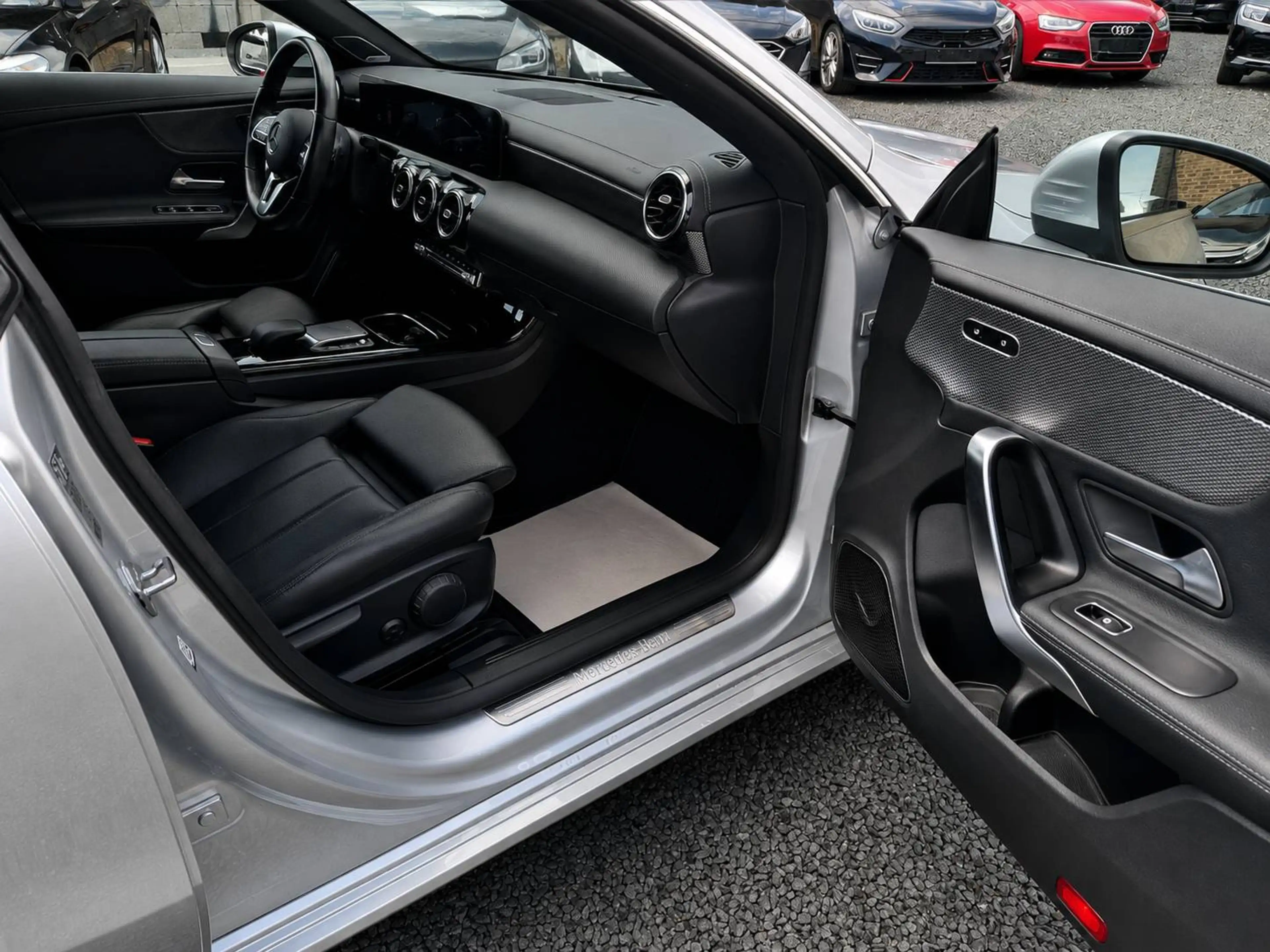 Mercedes-Benz CLA 220 CLA 220 d // Distr // Leder // Kamera // Navi Plus — photo 14