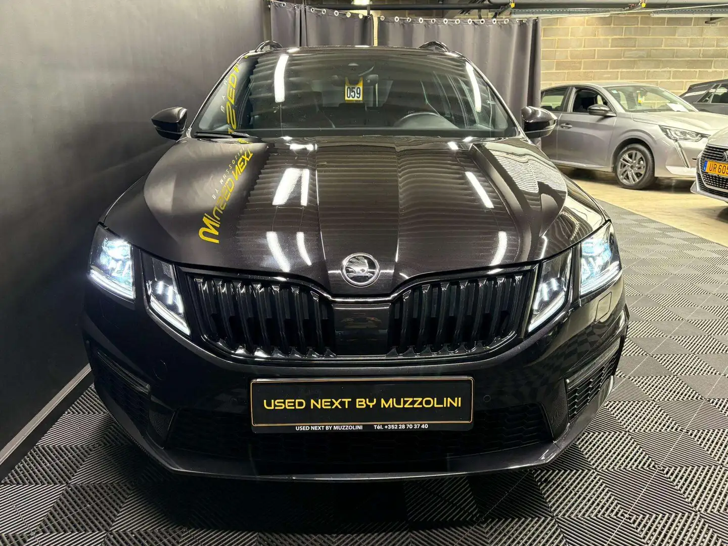 Skoda Octavia RS Combi 2.0 TSI 245 CH DSG7 Noir - 2