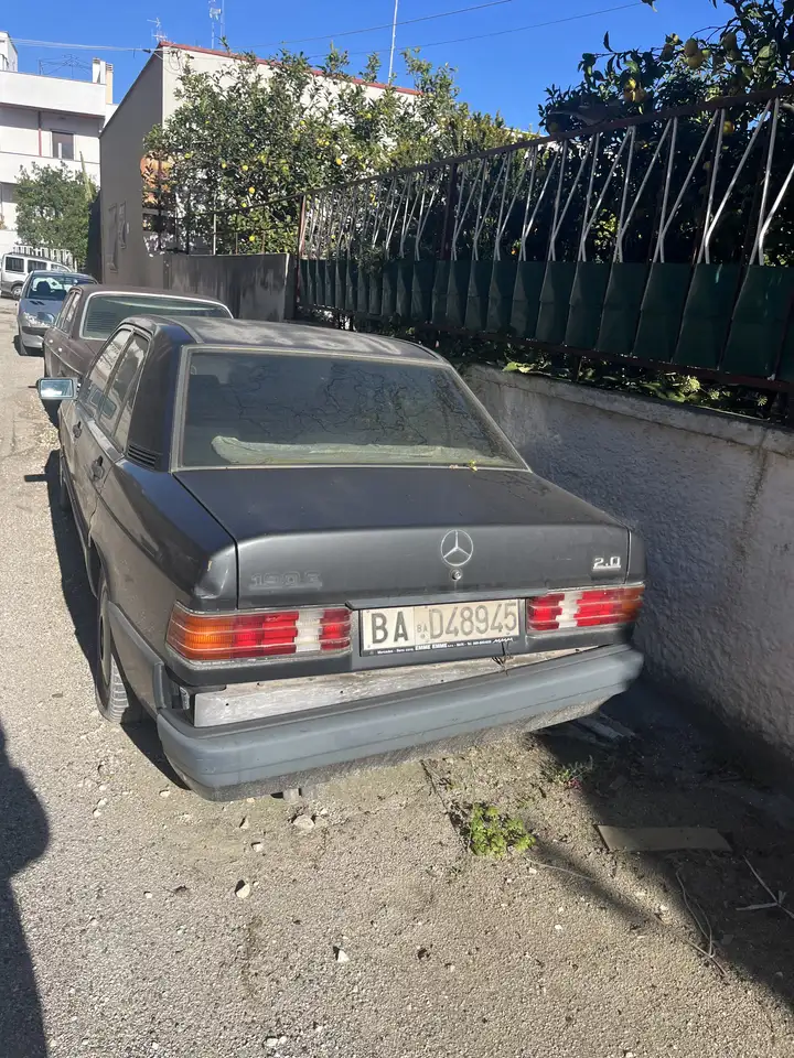 Mercedes-Benz 190 2.0 E 118cv, foto 7