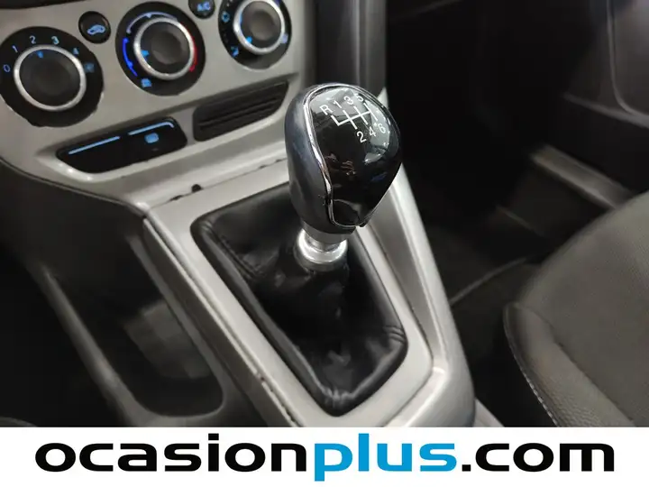 Ford Focus 1.6 TDCi Trend 2013, foto 5