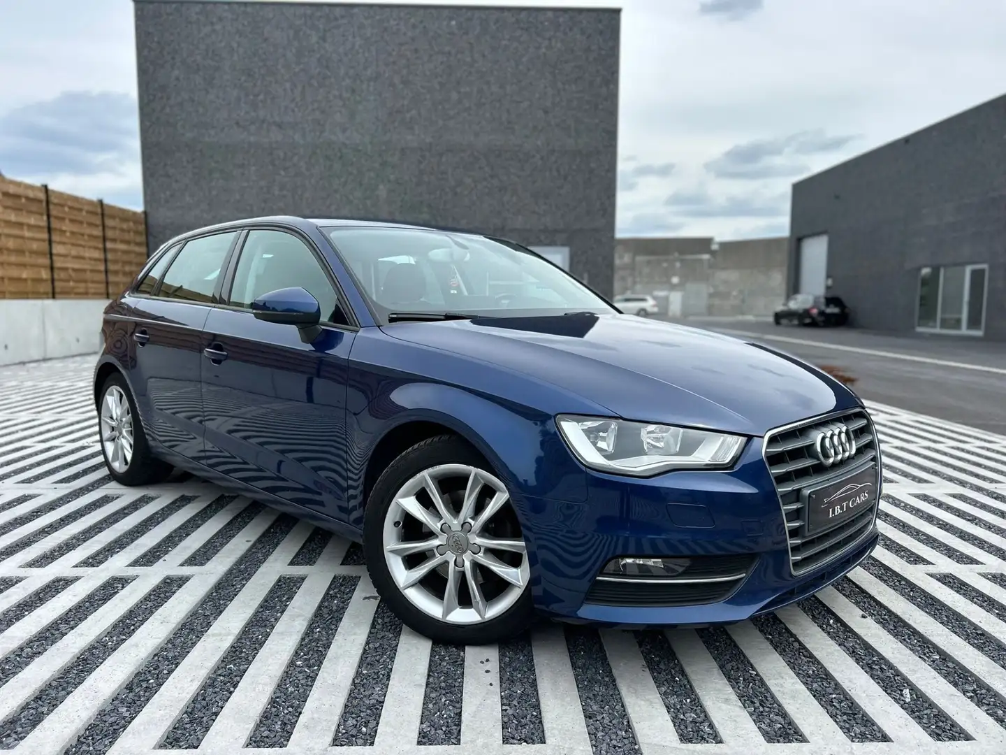 Audi A3 Sportback 1.6 tdi Admired 110cv E6 - 1