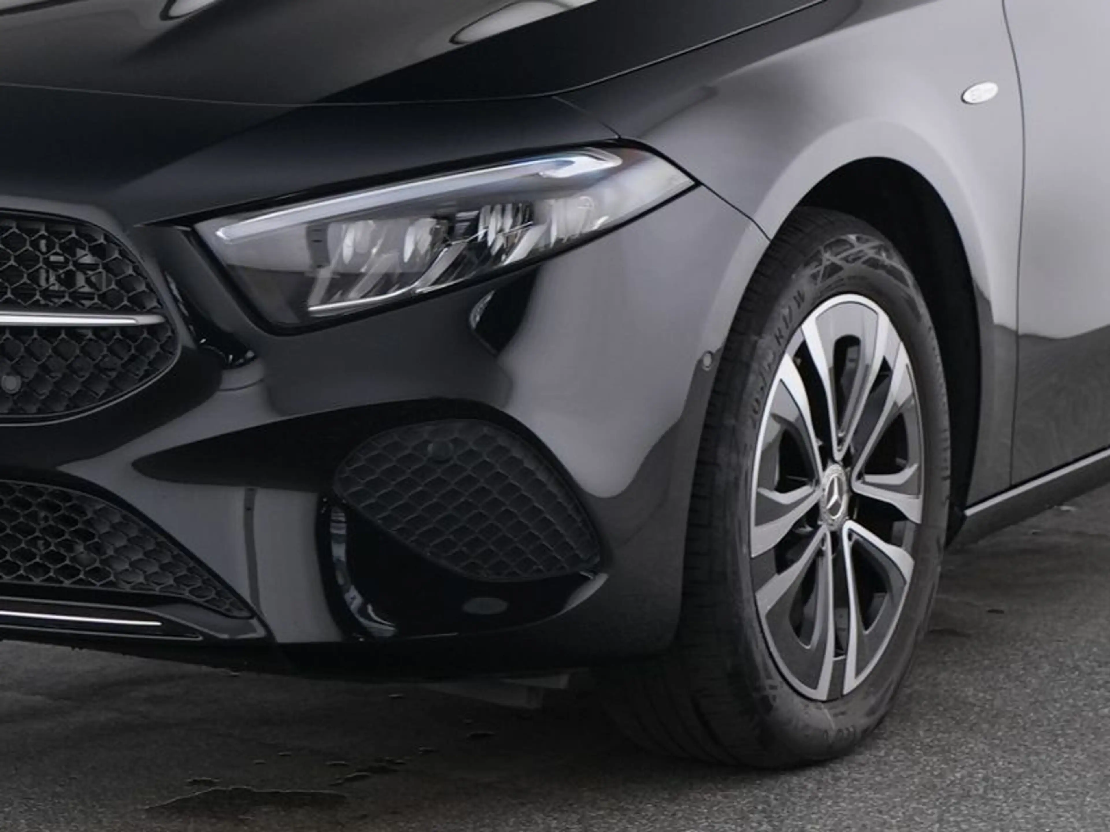 Mercedes-Benz A 250 e  Progressive*Advanced*LED*Kamera*DAB* — photo 4