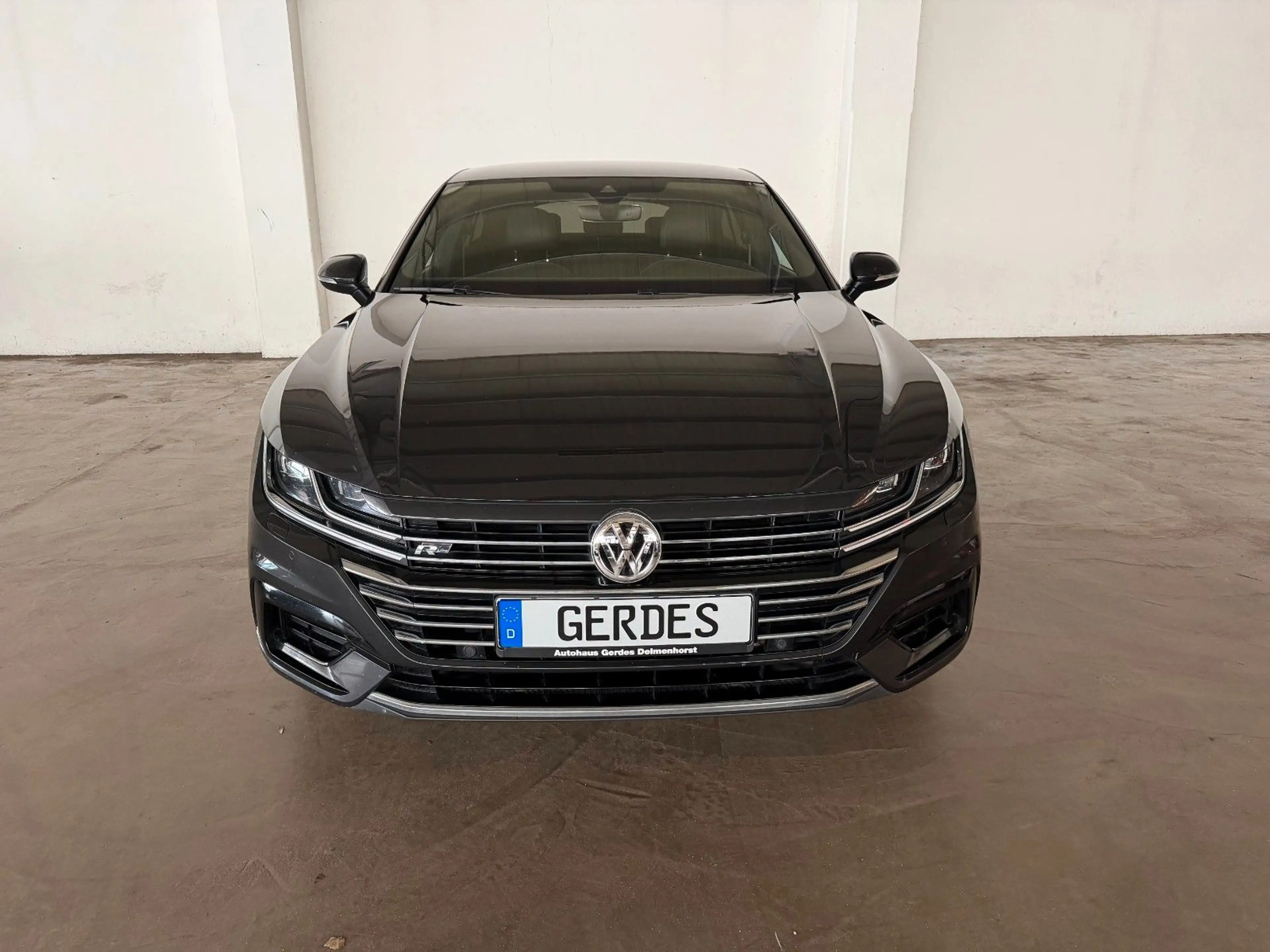 Volkswagen Arteon R-Line 4Motion — photo 7