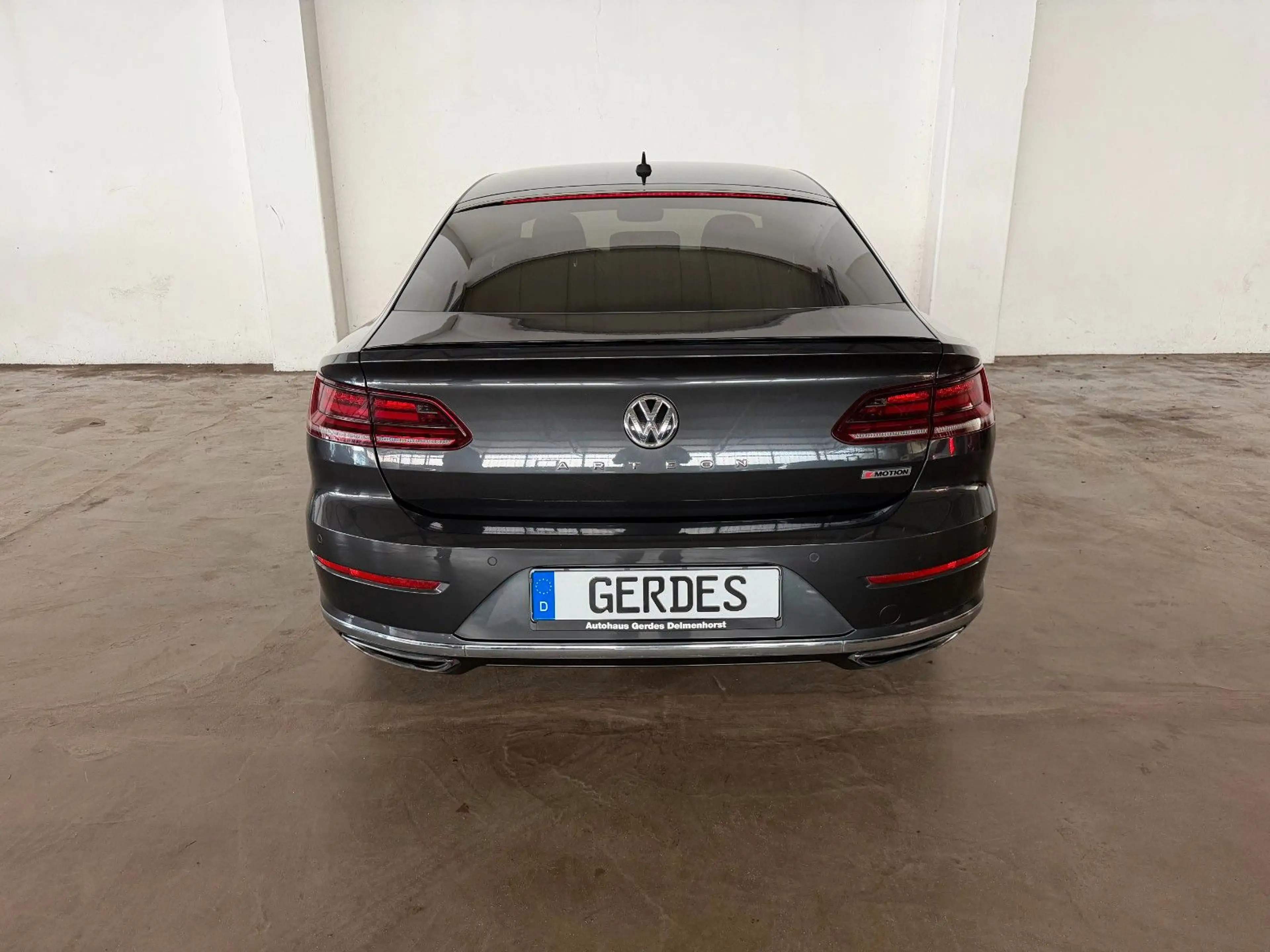 Volkswagen Arteon R-Line 4Motion — photo 10