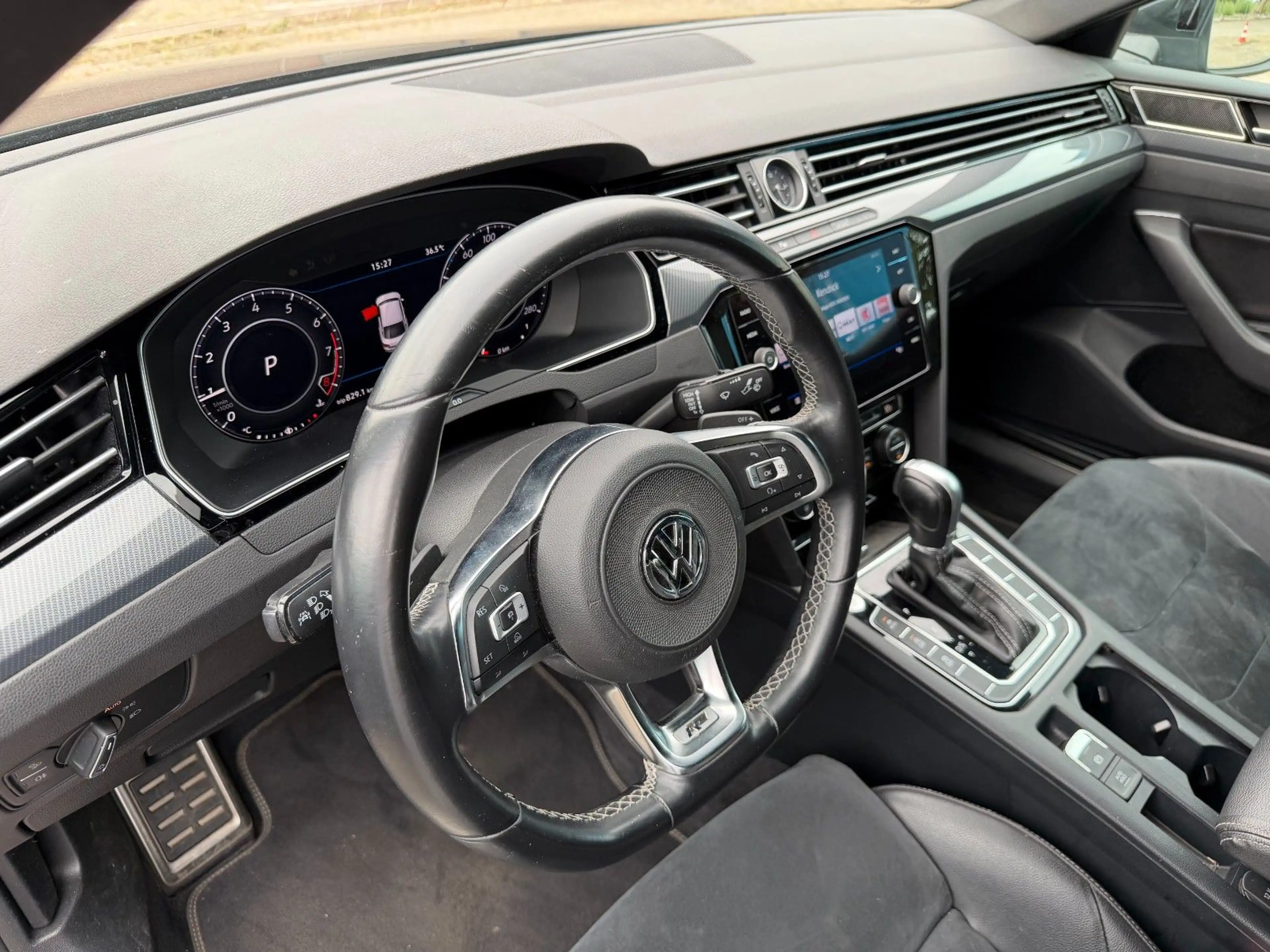 Volkswagen Arteon R-Line 4Motion — photo 14