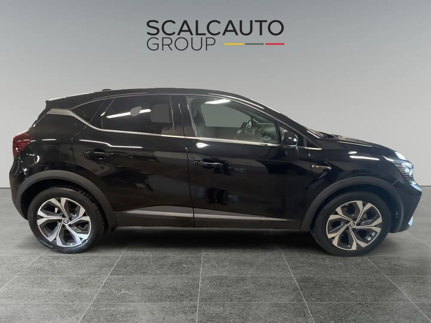 Renault Captur II 2019 1.6 E-TECH Plug-in Hybrid 160cv RS Line A Black - 1