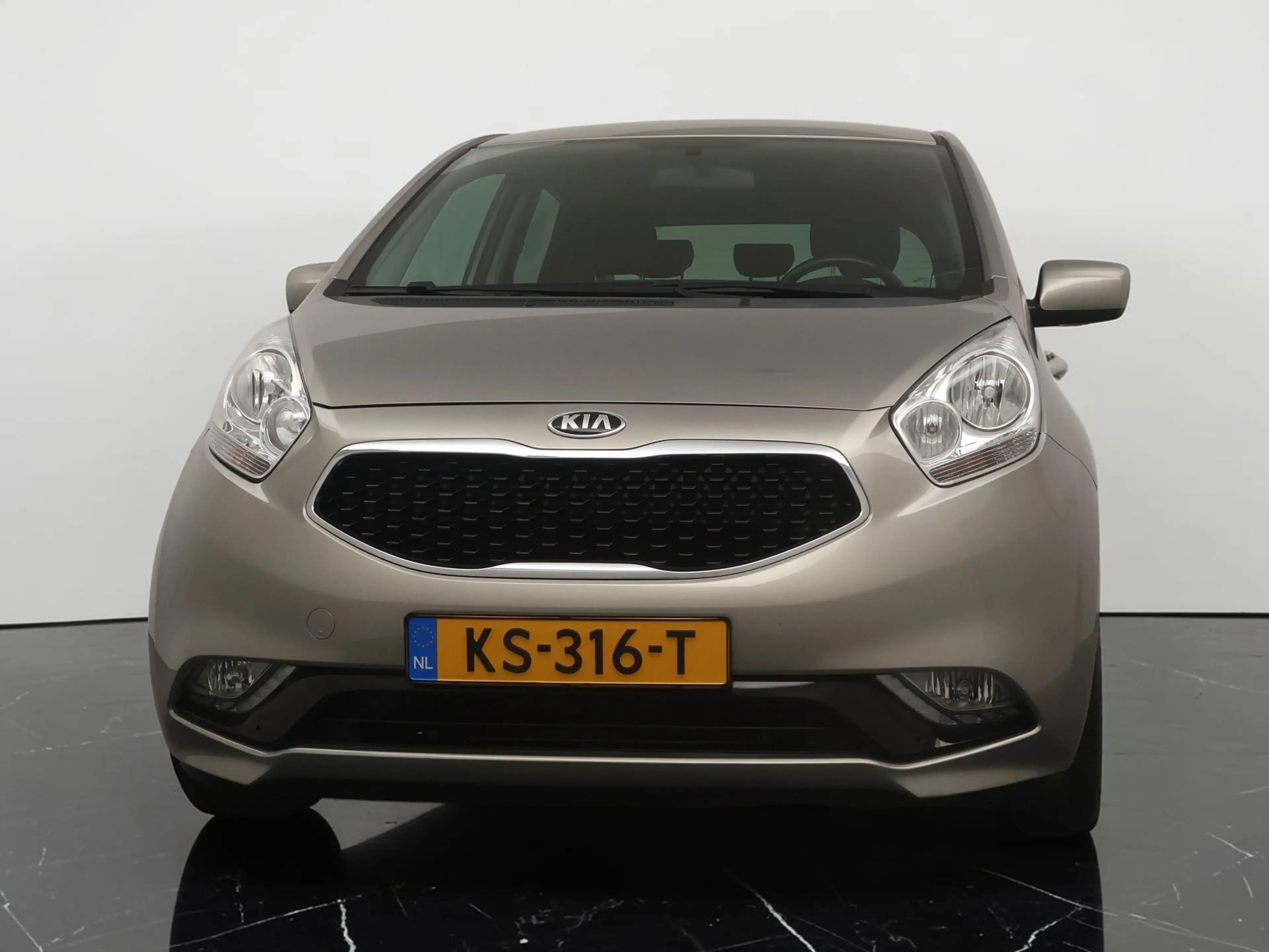 Kia Venga 1.6 CVVT DCT6 DynamicPlusLine Automaat - Navigatie — photo 13