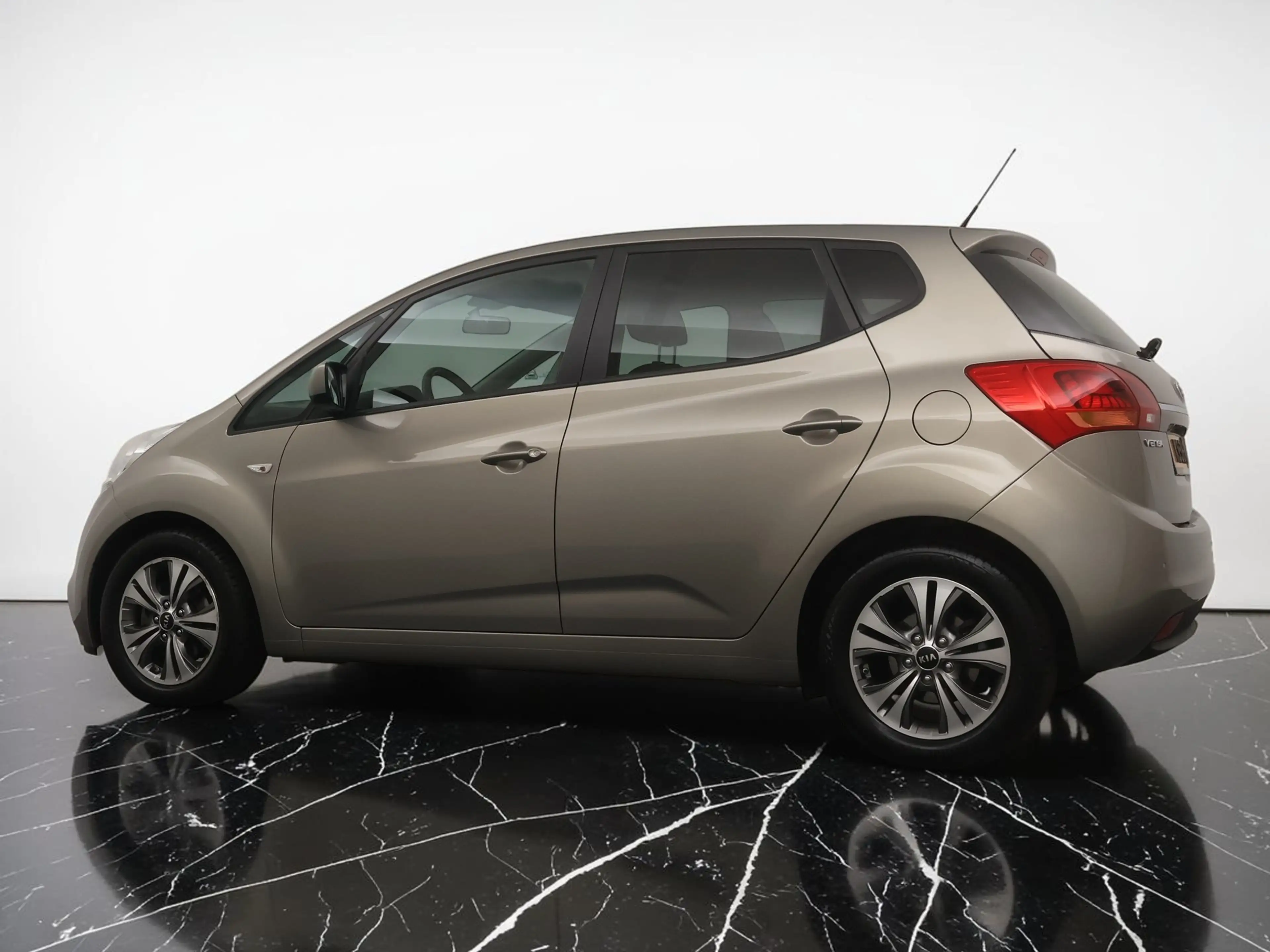 Kia Venga 1.6 CVVT DCT6 DynamicPlusLine Automaat - Navigatie — photo 5