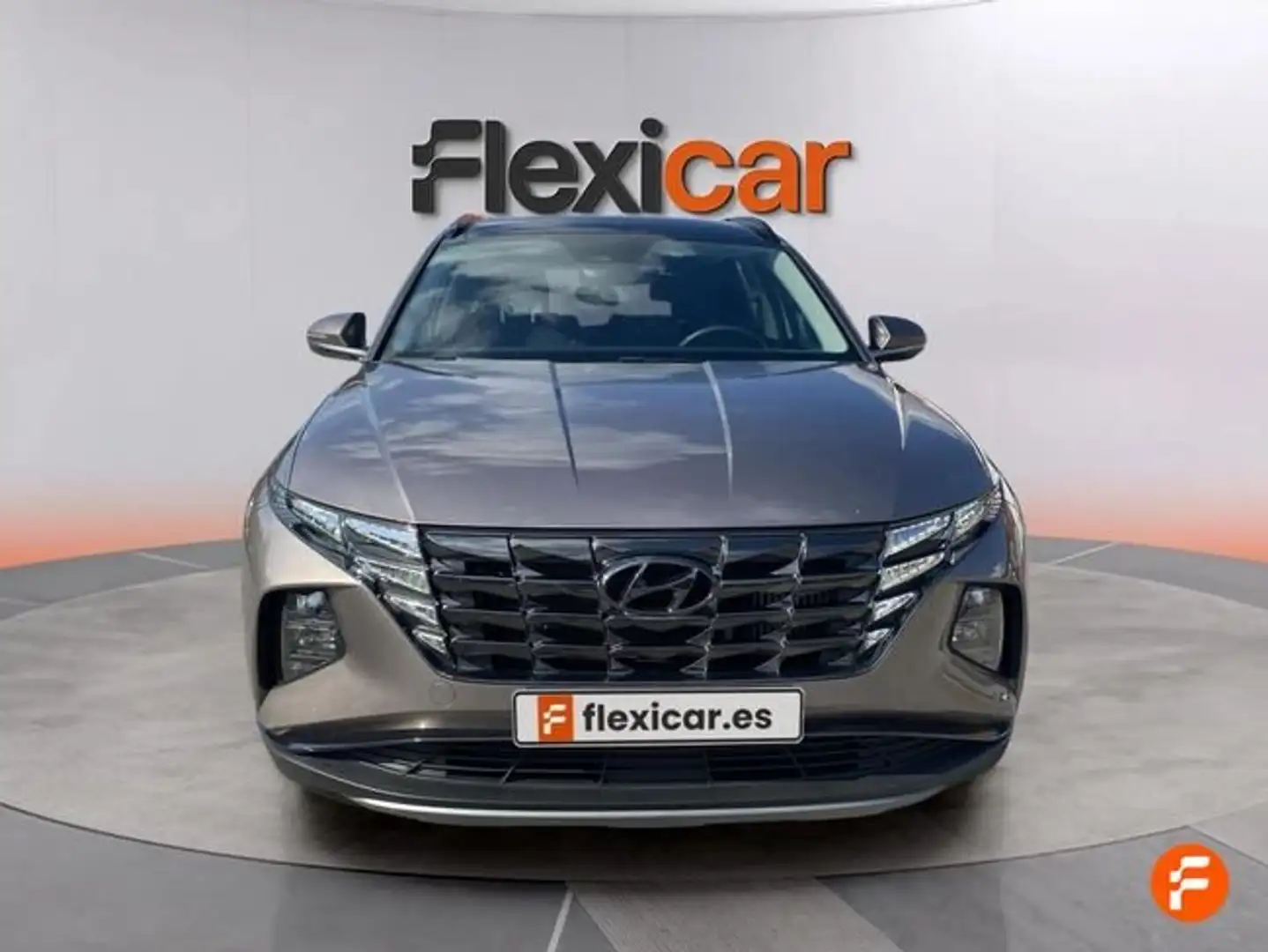 Hyundai TUCSON 1.6 TGDI 110kW (150CV) 48V Maxx Gris - 2