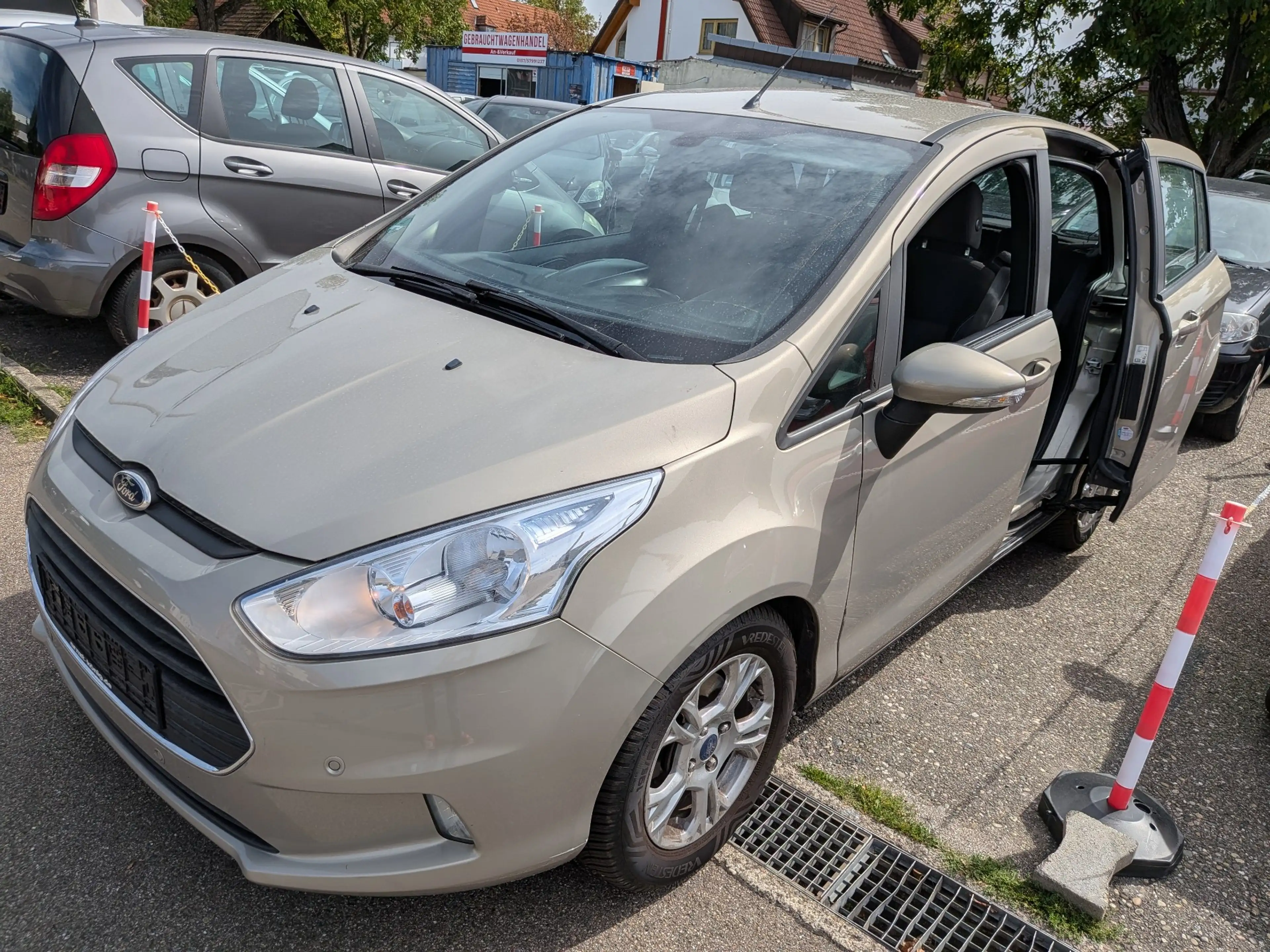 Ford B-Max Sync Edition — photo 7