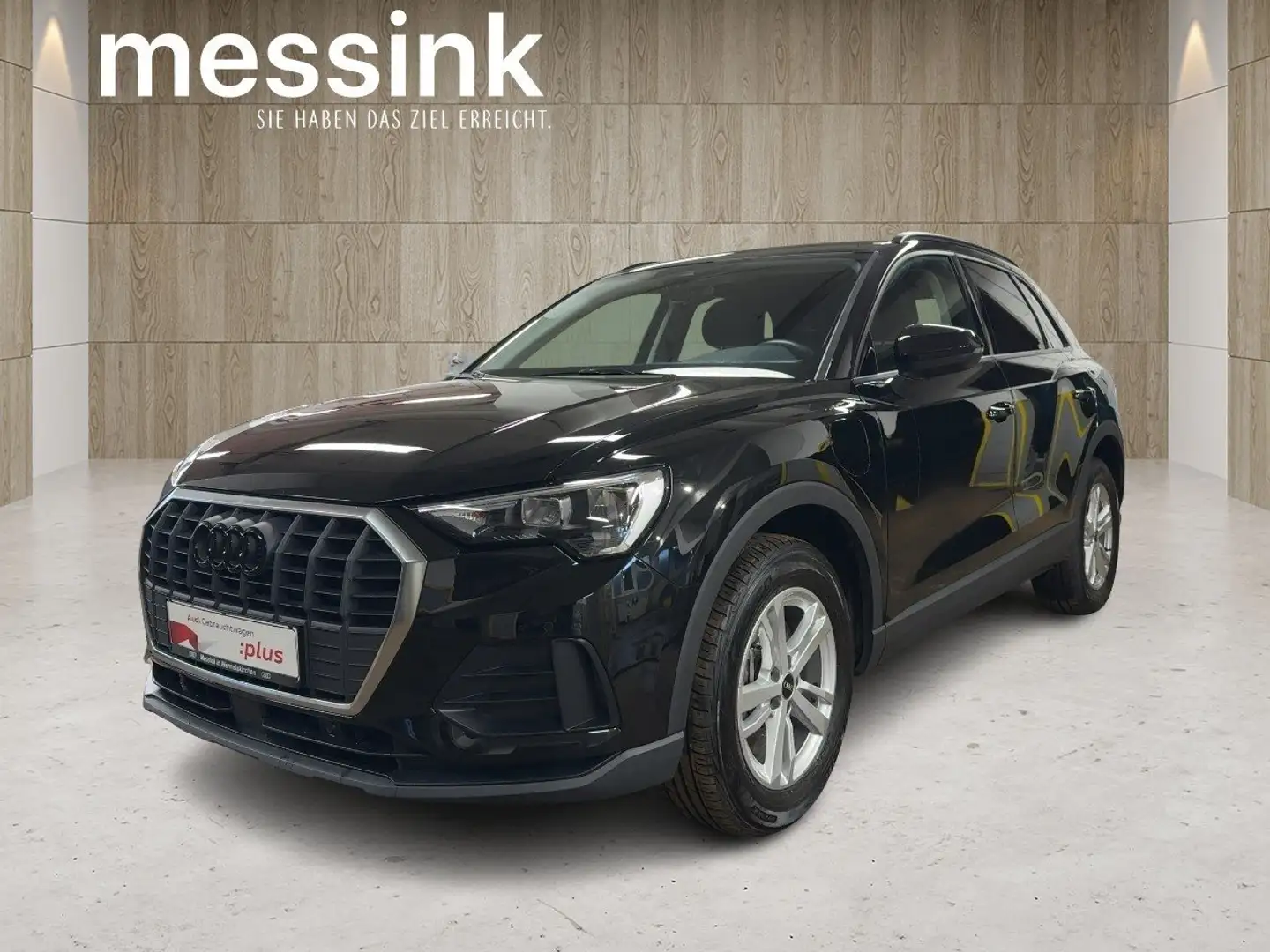 Audi Q3 45 TFSI e*CarPlay*PDC*Sitzheizung*  LM Schwarz - 1
