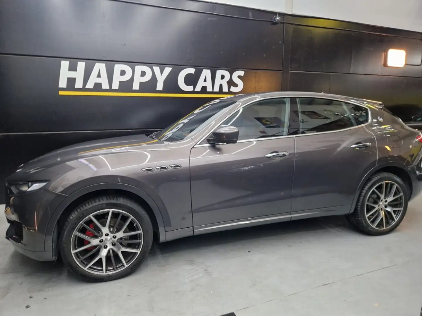 Maserati Levante 350 Vulcano Aut. Gris - 1