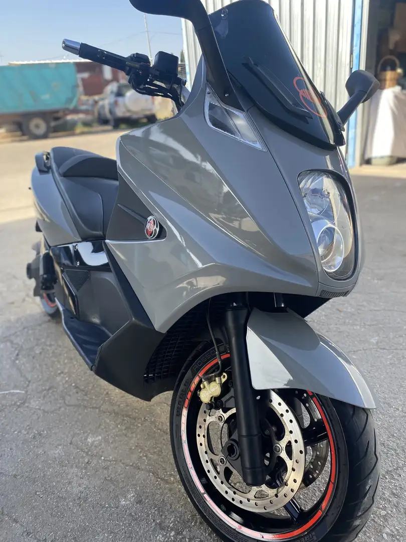 Gilera GP 800 sport - 1