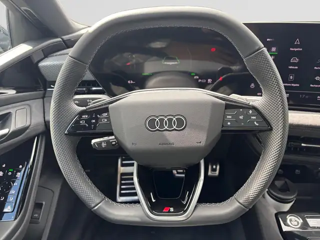 Audi A6 view 20