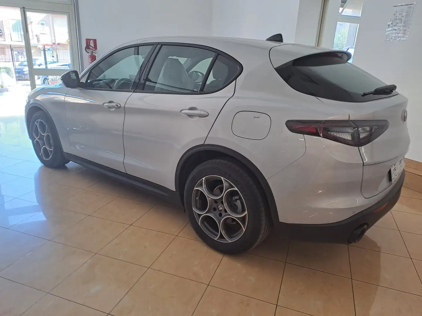 Alfa Romeo Stelvio Stelvio 2.2 Turbodiesel 160 CV AT8 RWD Sprint Bianco - 2