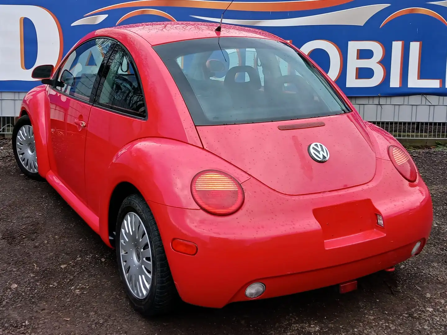 Volkswagen New Beetle 2.0 *AUTOMATIK*TEMPOMAT*KLIMA*HU/TÜV NEU* Rot - 2