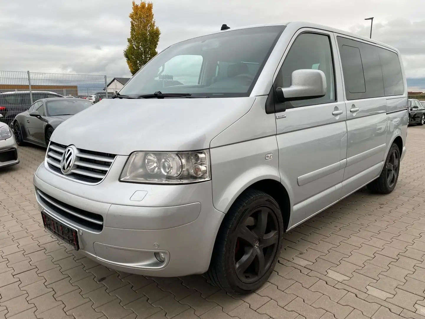 Volkswagen T5 Multivan Sport Editon Argent - 1