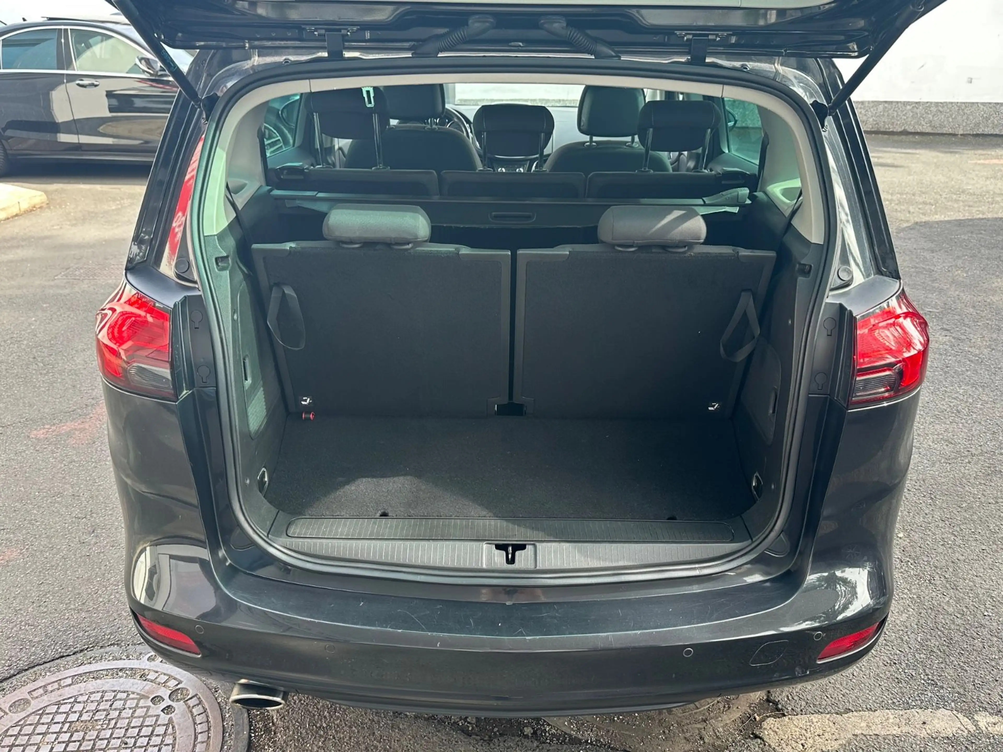 Opel Zafira Tourer Zafira C Tourer Sport RFK/7 Sitzer/2. Hand/8Fach — photo 7
