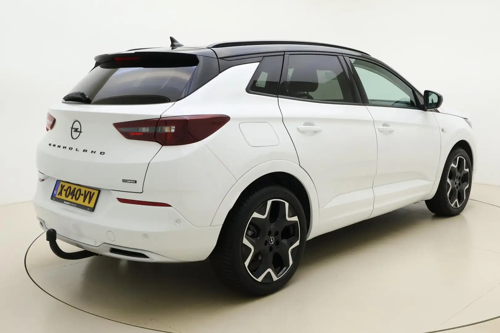 Opel Grandland 1.6 Turbo Plug-In Hybrid Ultimate | Navigatie | Le Wit - 2
