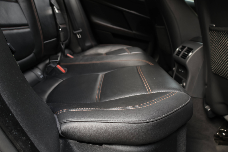 Jaguar XE XE 2.0 D Prestige LijnA Keyless LED Cam Garantie * — photo 9