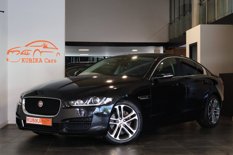 Jaguar XE XE 2.0 D Prestige LijnA Keyless LED Cam Garantie *