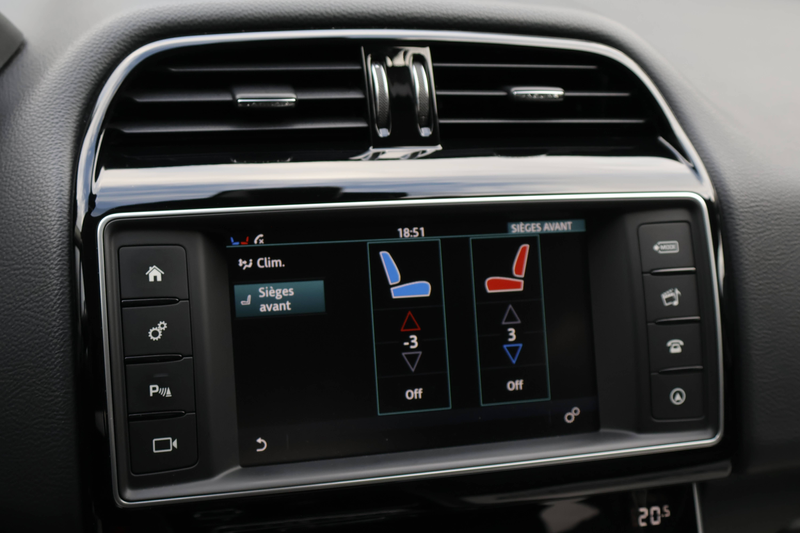 Jaguar XE XE 2.0 D Prestige LijnA Keyless LED Cam Garantie * — photo 14