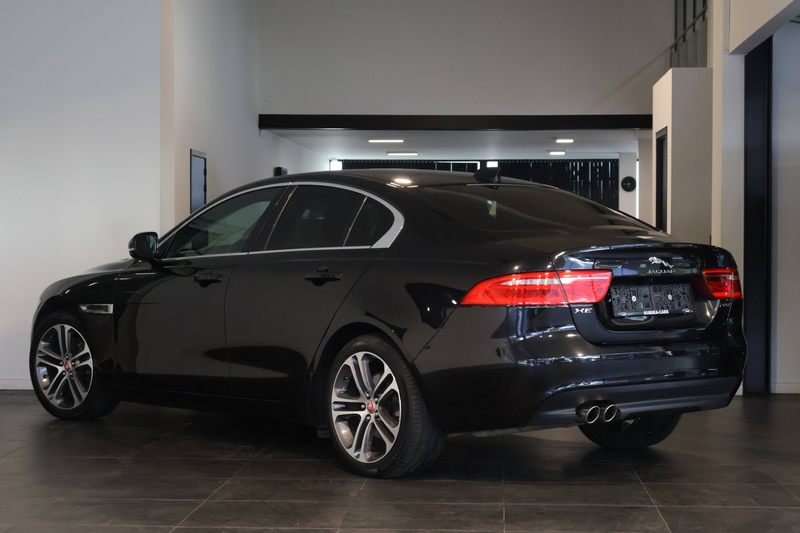 Jaguar XE XE 2.0 D Prestige LijnA Keyless LED Cam Garantie * — photo 4