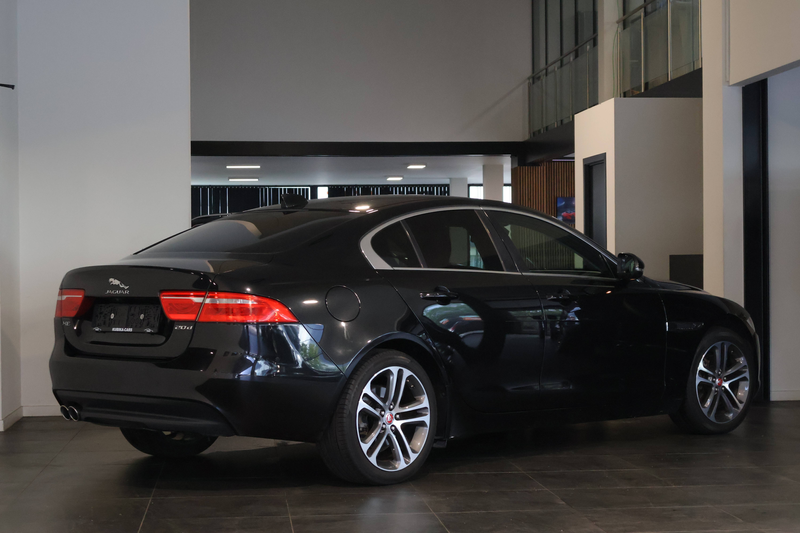 Jaguar XE XE 2.0 D Prestige LijnA Keyless LED Cam Garantie * — photo 5